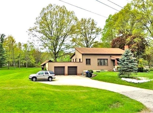 532 Portage Trail Extension W, Cuyahoga Falls, OH 44223