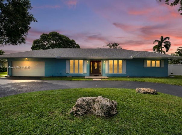 7491 SW 18th St, Plantation, FL 33317