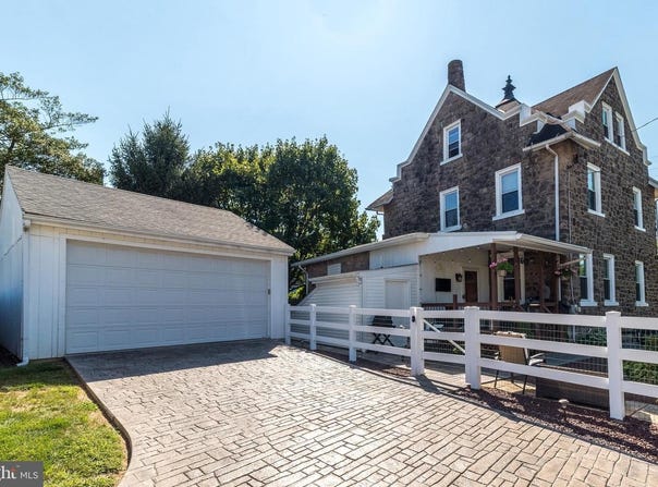 401 HIGHLAND AVE, AMBLER, PA 19002