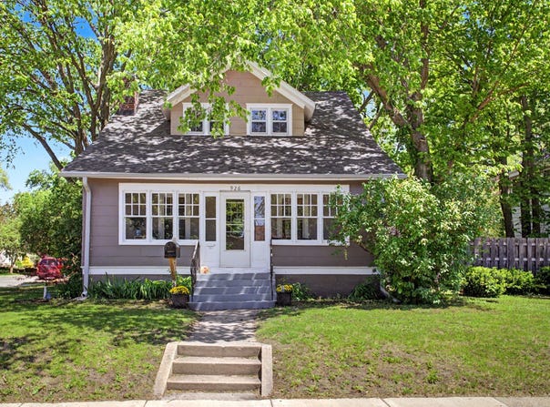 926 Grand Avenue, Ames, IA 50010