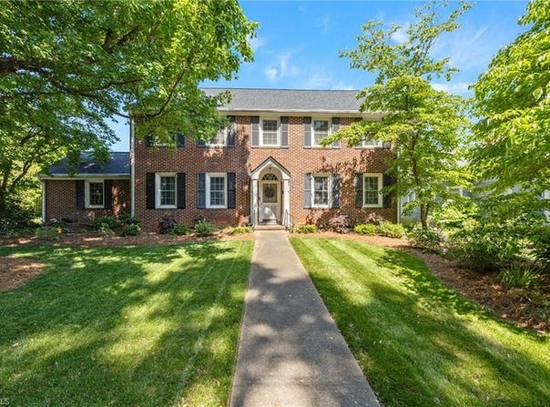 414 S State Street, Lexington, NC 27292