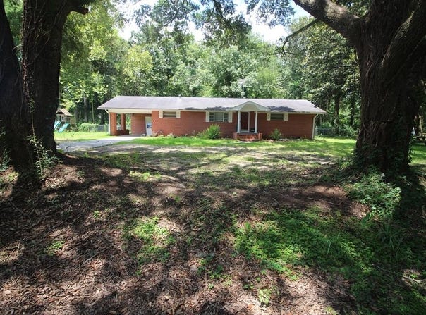 3662 Sharon Road, Laurel, MS 39443