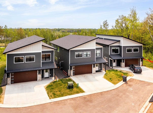8415 Burns Court, Duluth, MN 55807
