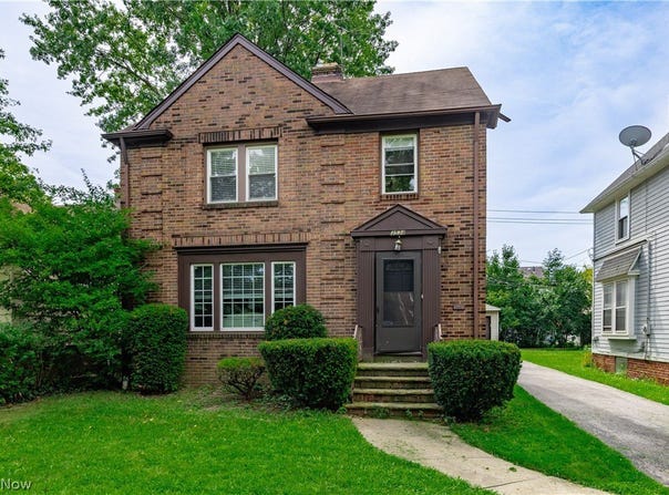 3534 Bainbridge Road, Cleveland Heights, OH 44118