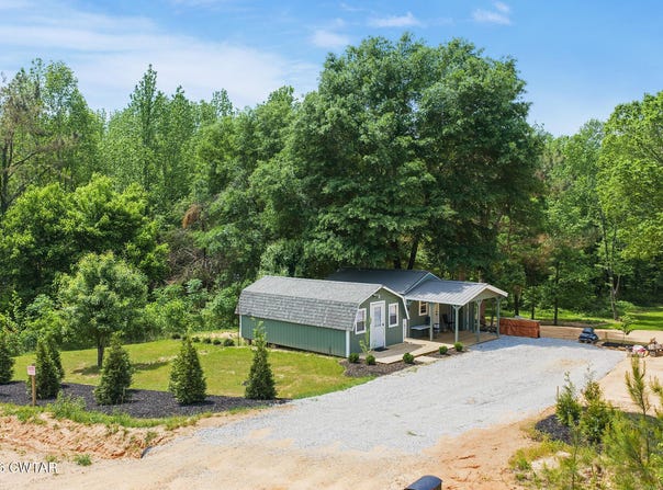 250 Cedar Trails Lane, Jacks Creek, TN 38347