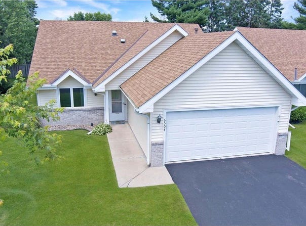 6504 20th Street N, Oakdale, MN 55128