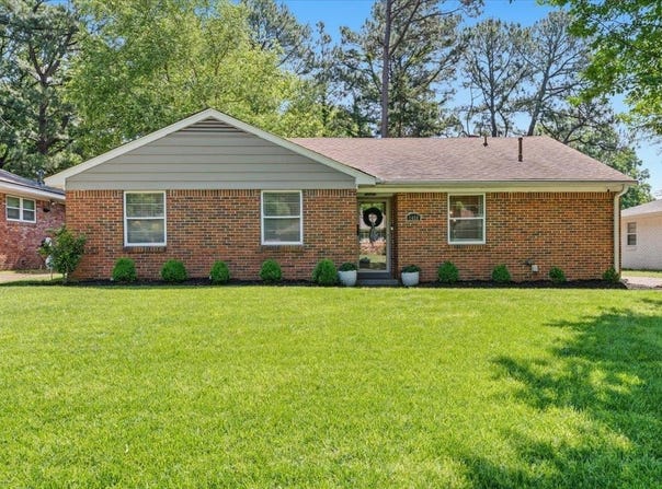 1458 WHEATON St, Memphis, TN 38117