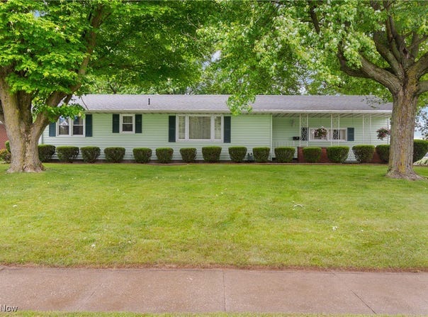55 N Metzger Avenue, Rittman, OH 44270