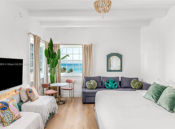 4130 Collins Ave, Miami Beach, FL 33140