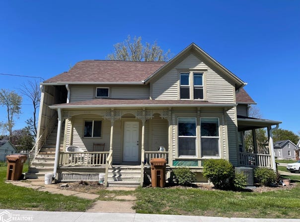 1203 Main Street, Grinnell, IA 50112