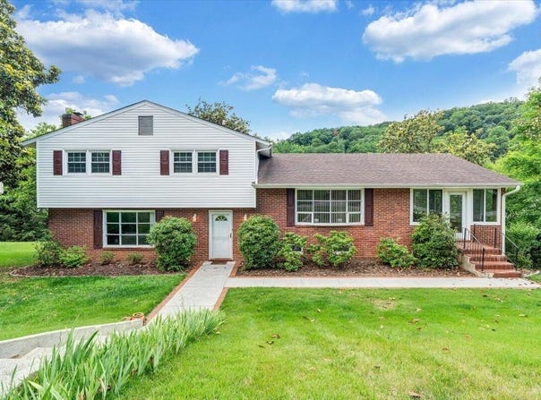5920 Brahma Rd, Roanoke, VA 24018