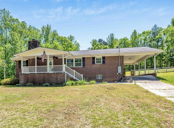213 Nursery Road, Easley, SC 26940