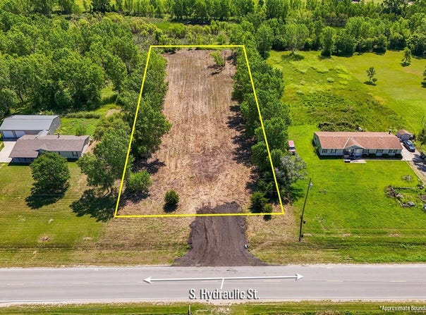 1.4+/- Acres On S Hydraulic St., Haysville, KS 67060