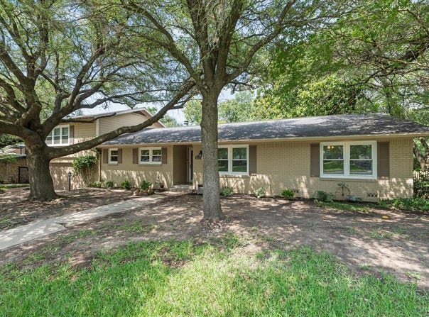 2225 Wooded Acres Drive, Waco, TX 76710