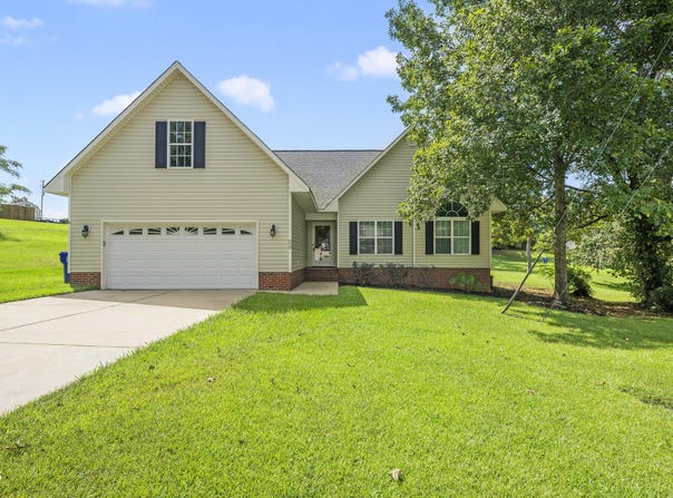 59 E Marlin Lane, Coats, NC 27521