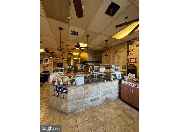 Pizza Restaurant- HADDONFIELD-BERLIN ROAD, VOORHEES, NJ 08043