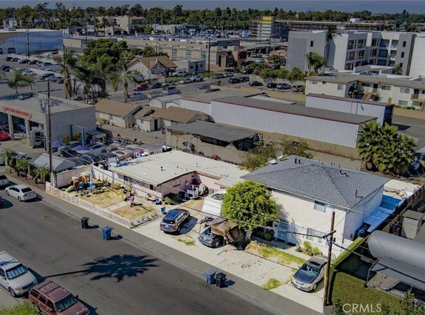 8161 Elmore, Midway City, CA 92655