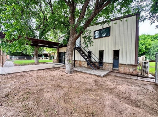321 N West Street, Buffalo Gap, TX 79508