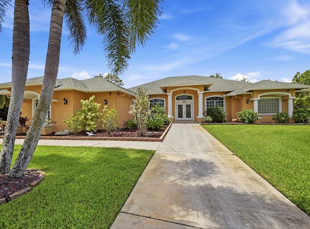 14310 N 85th Rd N, The Acreage, FL 33470