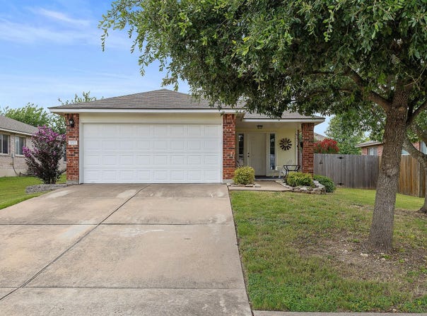 1113 Burgess DR, Leander, TX 78641