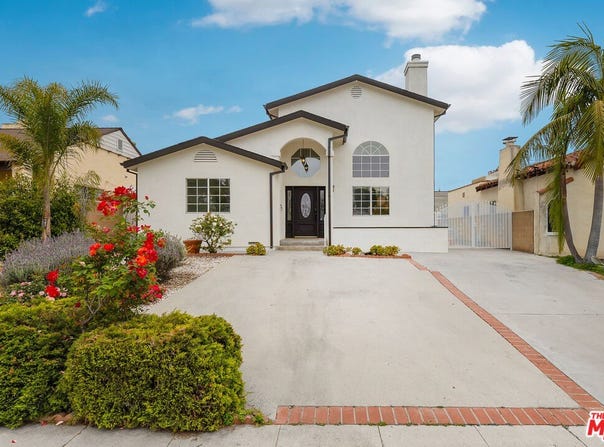2212 Midvale Ave, Los Angeles, CA 90064