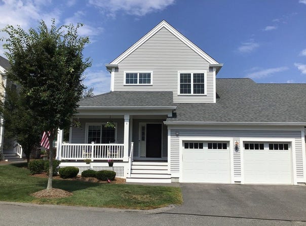 8 Clipper Rd, Plymouth, MA 02360