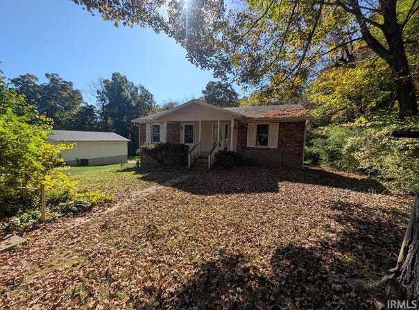 4013 W Barge Lane, Bloomington, IN 47403-3701