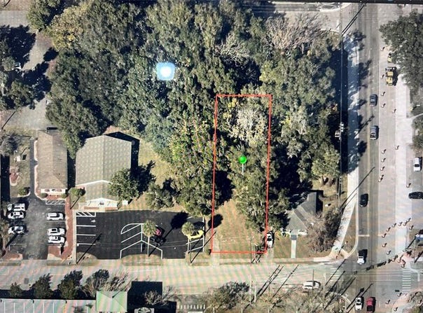 255 RICH AVE, DeLand, FL 32724