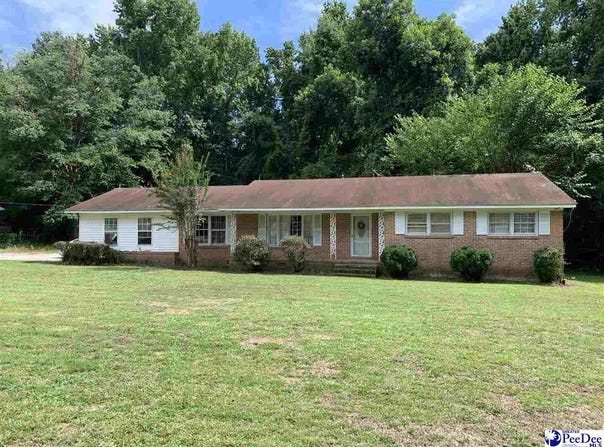 3508 E National Cemetary Rd, Florence, SC 29506