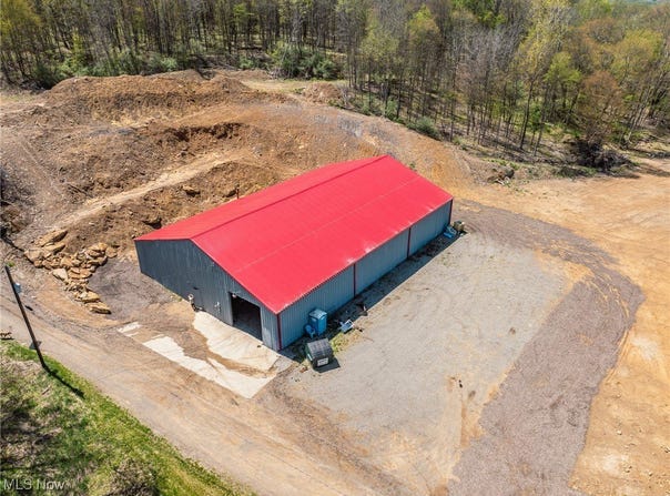 Hope Road NW, Mineral City, OH 44656