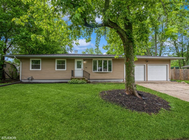 606 Southwind Drive, Michigan City, IN 46360
