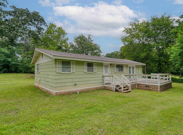 305 Moore, Big Sandy, TX 75755