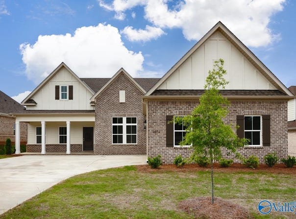 16632 Hamilton Place, Athens, AL 35613