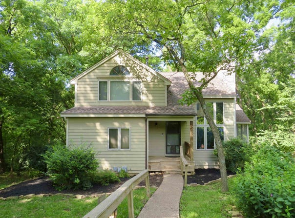 8 Stony Point, GALENA, IL 61036
