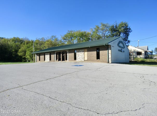 2814 E 7th Street, Joplin, MO 64801