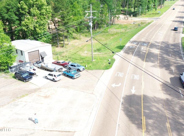 935 S Pearson Road, Pearl, MS 39208
