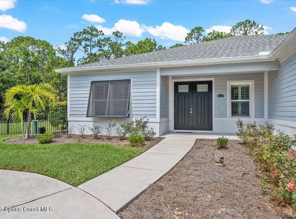 3250 Hield Road, West Melbourne, FL 32904