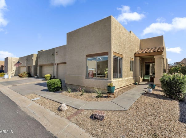 1650 S CRISMON Road, Mesa, AZ 85209