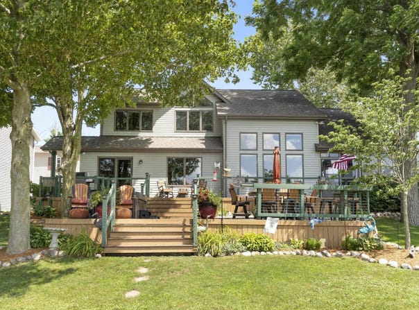 2725 W Buckles Road, Columbia City, IN 46725