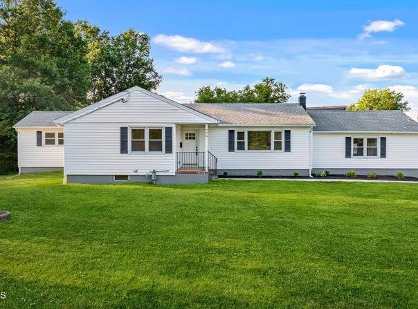 776 Elton Adelphia Road, Freehold, NJ 07728