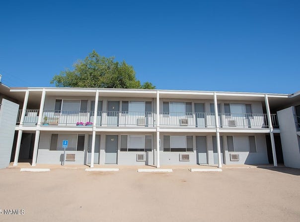 1221 E 3rd Street, Winslow, AZ 86047