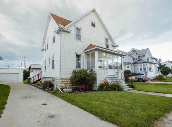 135 MARQUETTE Street, FOND DU LAC, WI 54935