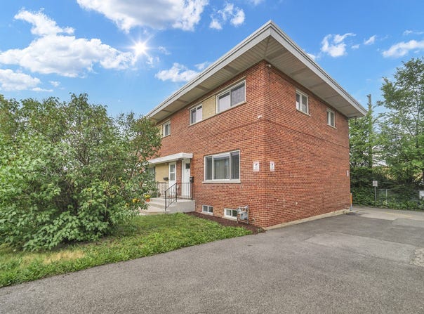 47 E Judith Ann Drive, Mount Prospect, IL 60056