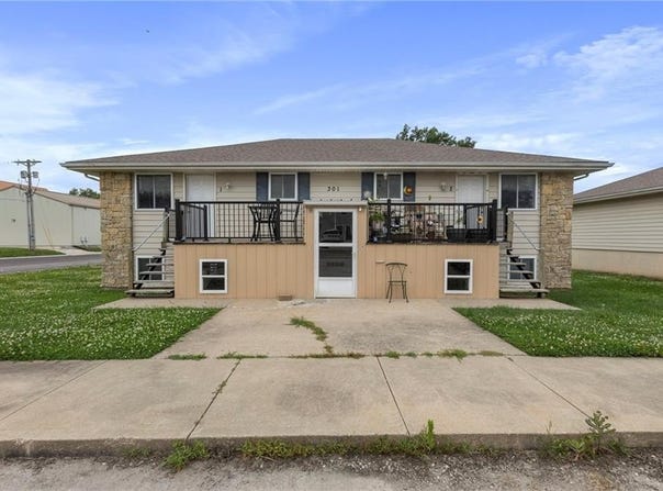 301-a N 3rd Street, Odessa, MO 64076