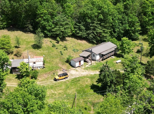 874  Cox Fork Road, Gandeeville, WV 25243