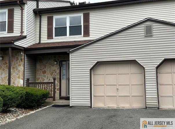 3205 Hana Road, Edison, NJ 08817