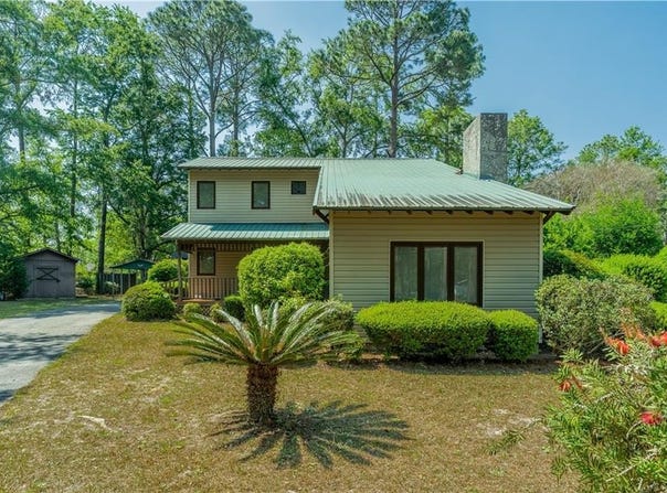 930 Lakeview Drive, Blackshear, GA 31516