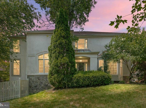 2906 STRATHAVEN PLACE, VIENNA, VA 22181