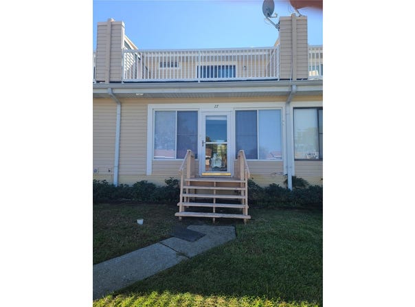 11001 SE SUNSET HARBOR RD, SUMMERFIELD, FL 34491