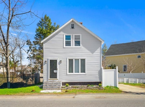 271 Broadway, Haverhill, MA 01832